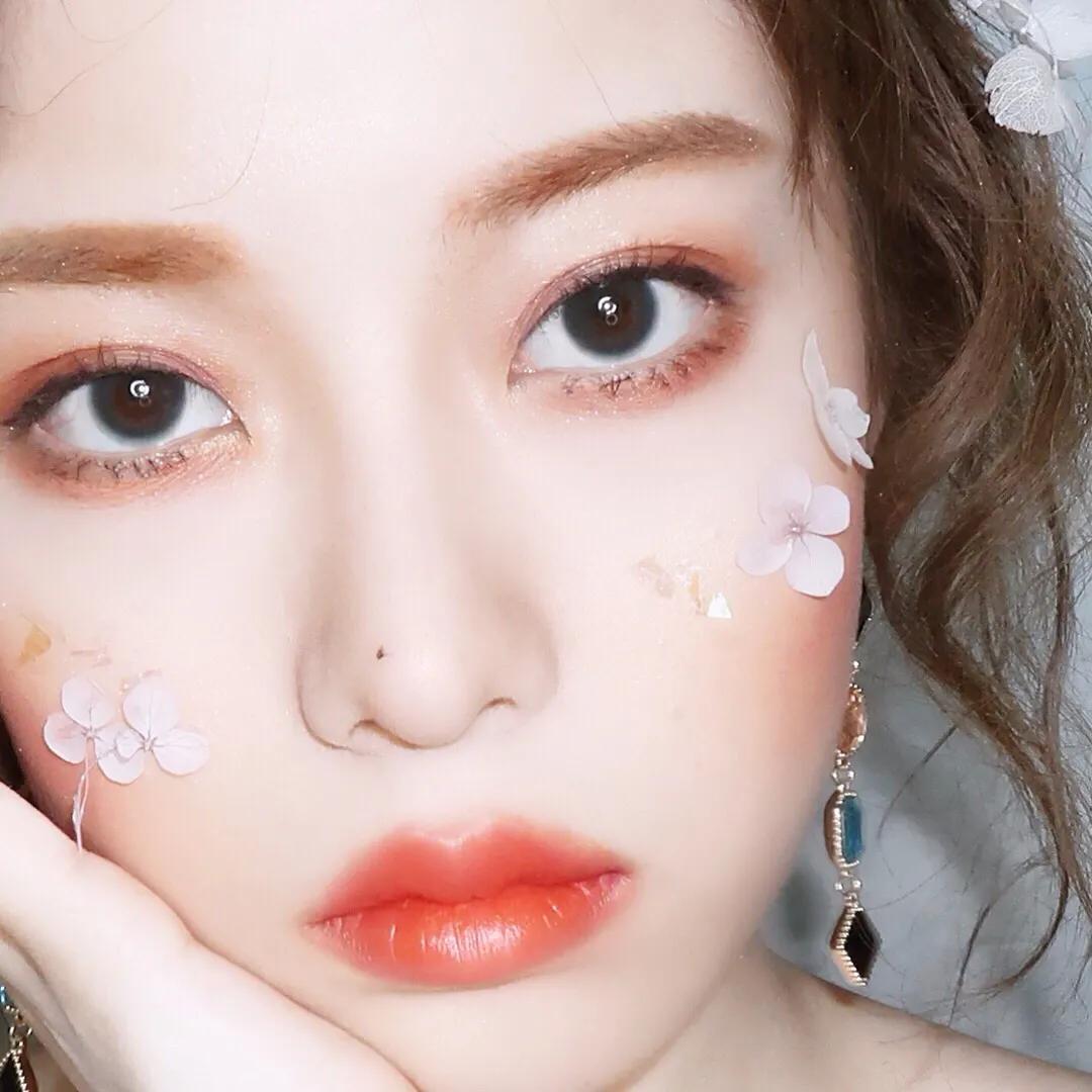 吐血安利完整视频,好看的美瞳分享图