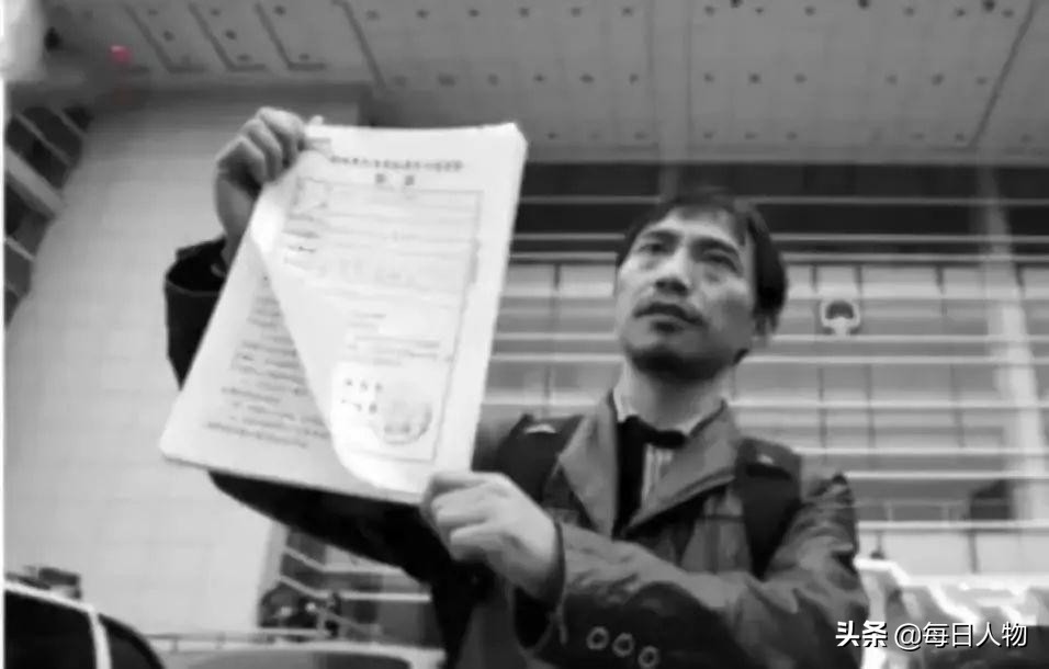 最小植物人的3256天，一位父亲的等待