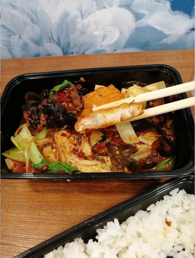 酥先生新派烤鱼饭优惠套餐,酥先生烤鱼饭加盟靠谱吗