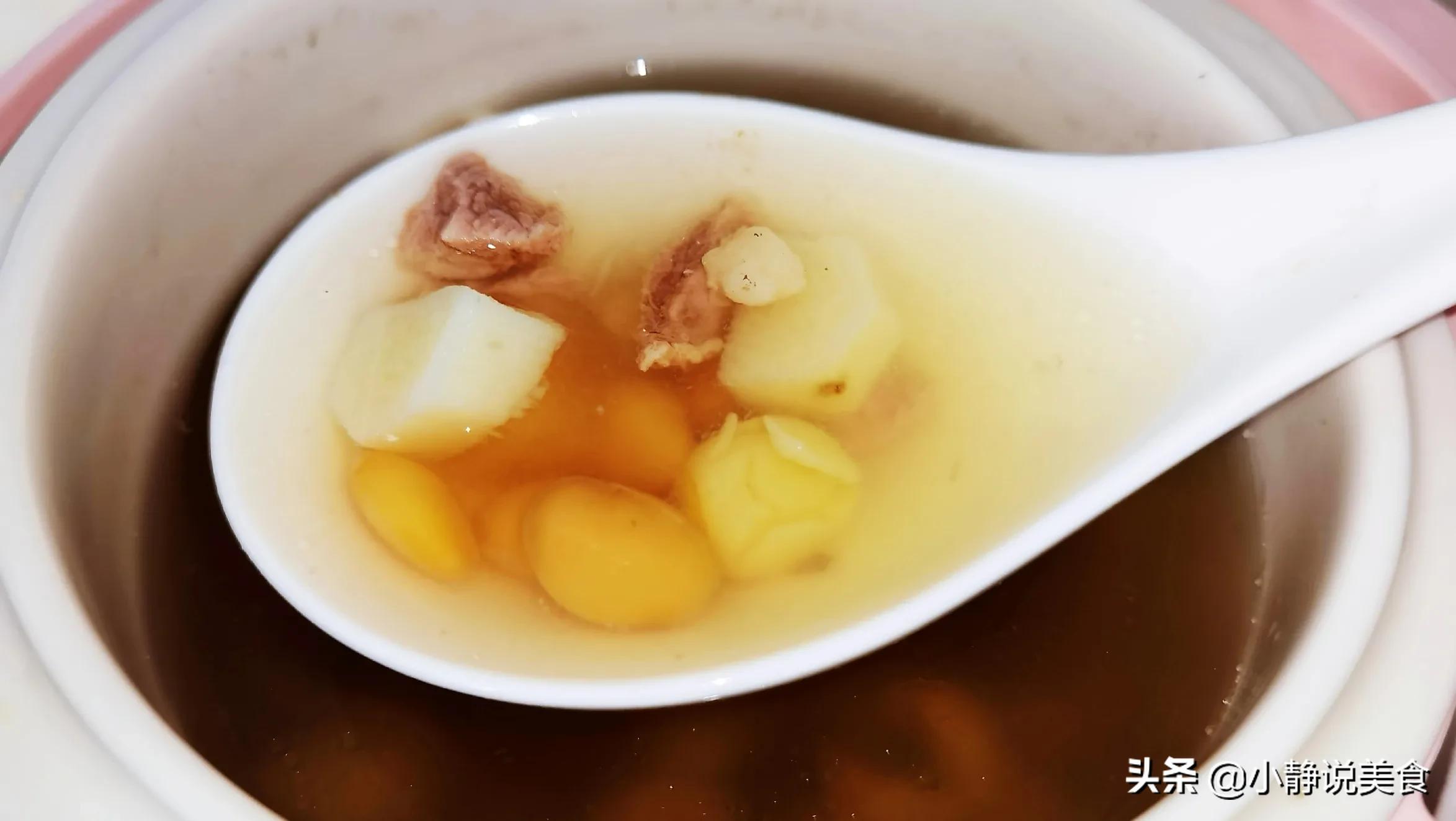 孩子瘦小不爱吃饭炖什么汤喝,孩子体质差总感冒适合什么汤