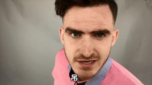 你穿什么颜色显瘦,你穿哪个颜色显白