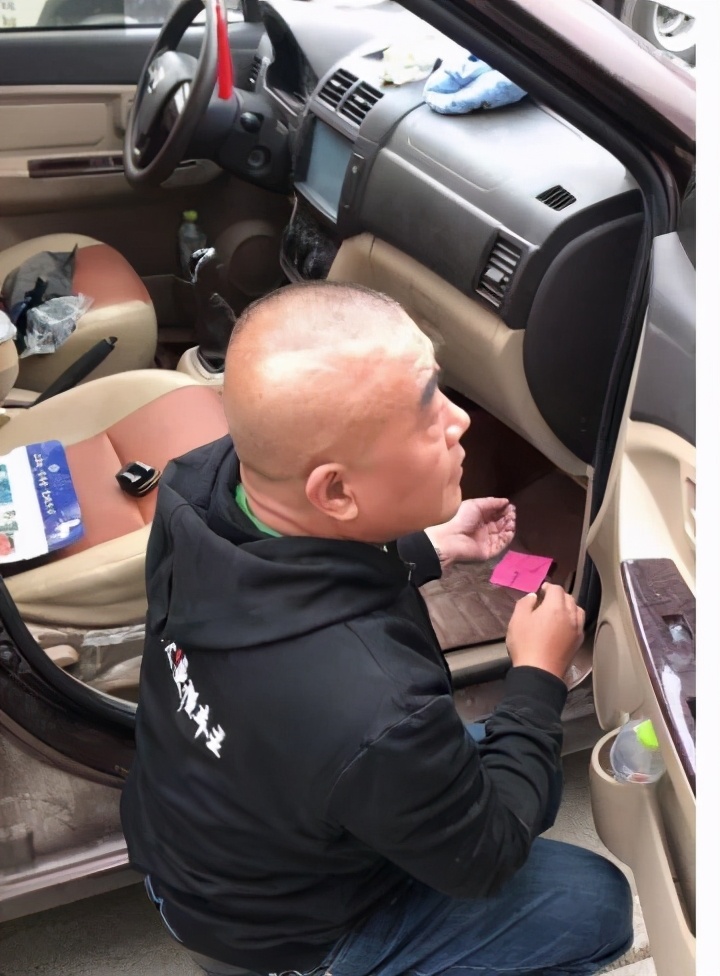 亚美科技日照区域团队为大成幼儿园全体教师的安全出行保驾护航