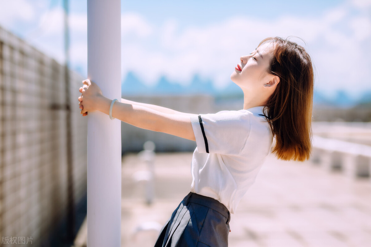 宝宝起名楚辞女,楚辞里儒雅大气的三字女孩名字