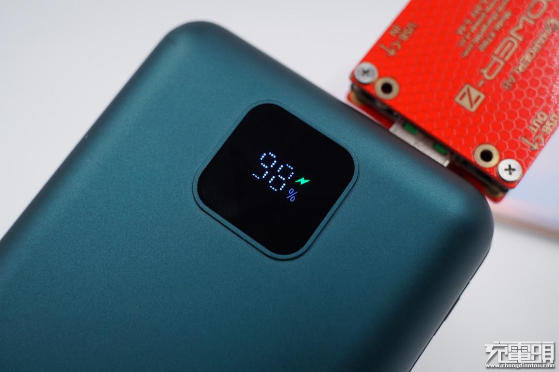 台电充电宝20000毫安快充,台电20000毫安22.5瓦充电宝评测