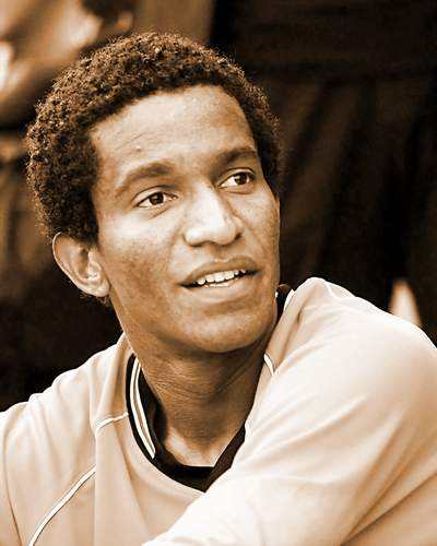 中国球员回忆巴西队,足球记忆中国球王