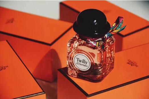 什么场合用什么类型的香水,不同场合适合喷的香水