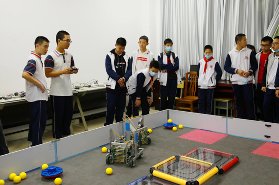 科技点亮未来科技节开幕式主持,点亮科技梦想激发艺术热情