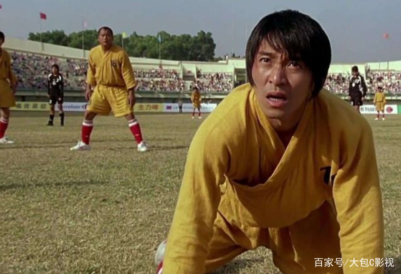 周星驰晒《少林足球》剧照,周星驰拍少林足球为啥没钱