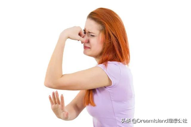 夏日指南送你一份好物清单,夏日必备好物备上它想不美都难