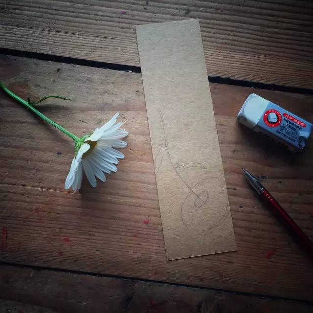 做一些无用的事。手把手教你画几朵花，够你打发一下午时间
