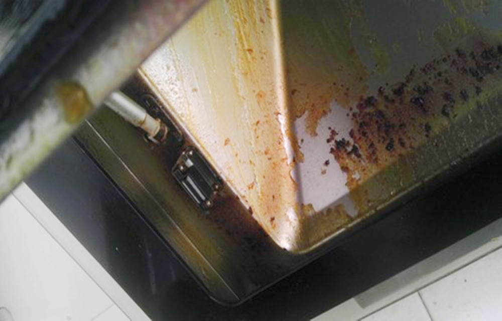 清洗油烟机锅底油污用什么,旧口罩擦油烟机