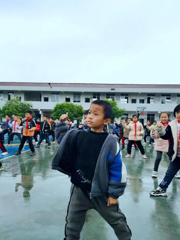 长沙砂子塘第二小学,湖南省长沙市雨花区砂子塘小学