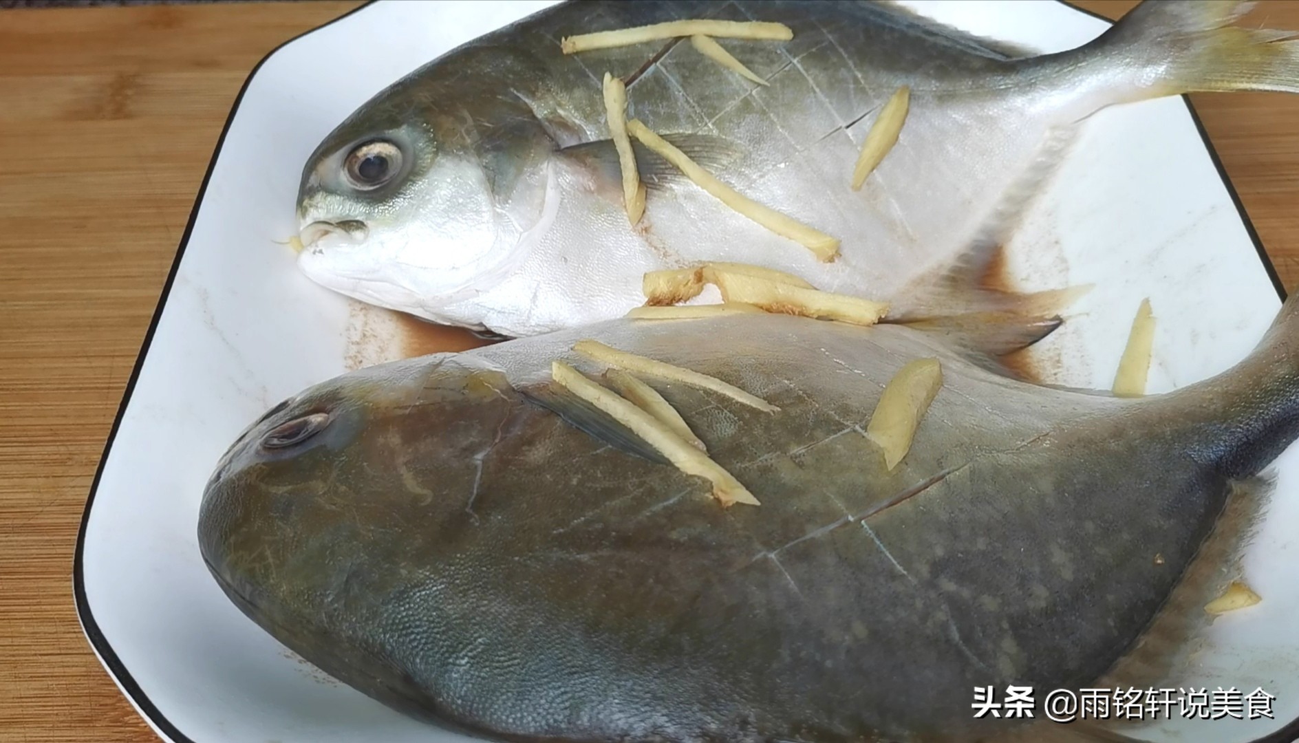 鲳鱼清蒸好吃又简单的方法,小鲳鱼的最佳做法清蒸