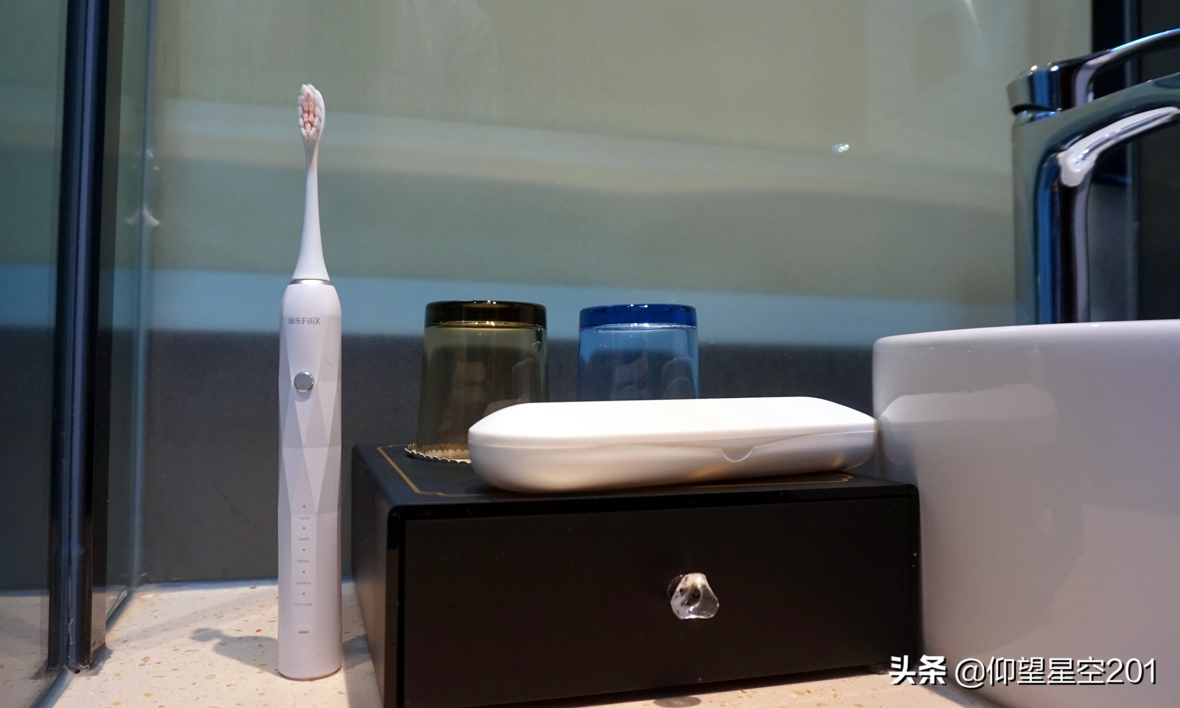 不伤牙的扉乐电动牙刷体验如何,扉乐电动牙刷测评（杀菌烘干篇）