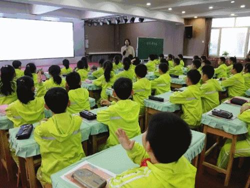 「缤纷校园」第一实验小学、公园路小学、金龙王庙小学、同道小学、三幼精彩校园生活