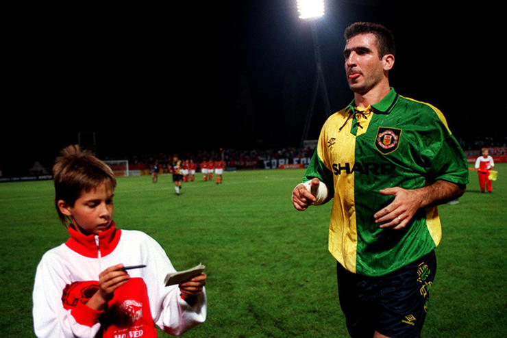 《FourFourTwo》评出过去25年最伟大的100名足球运动员(60-1)