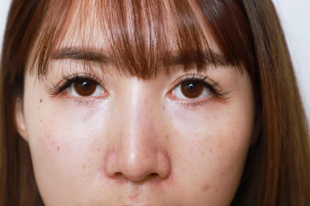 如何从零开始学化淡妆,四个步骤化精致的淡妆