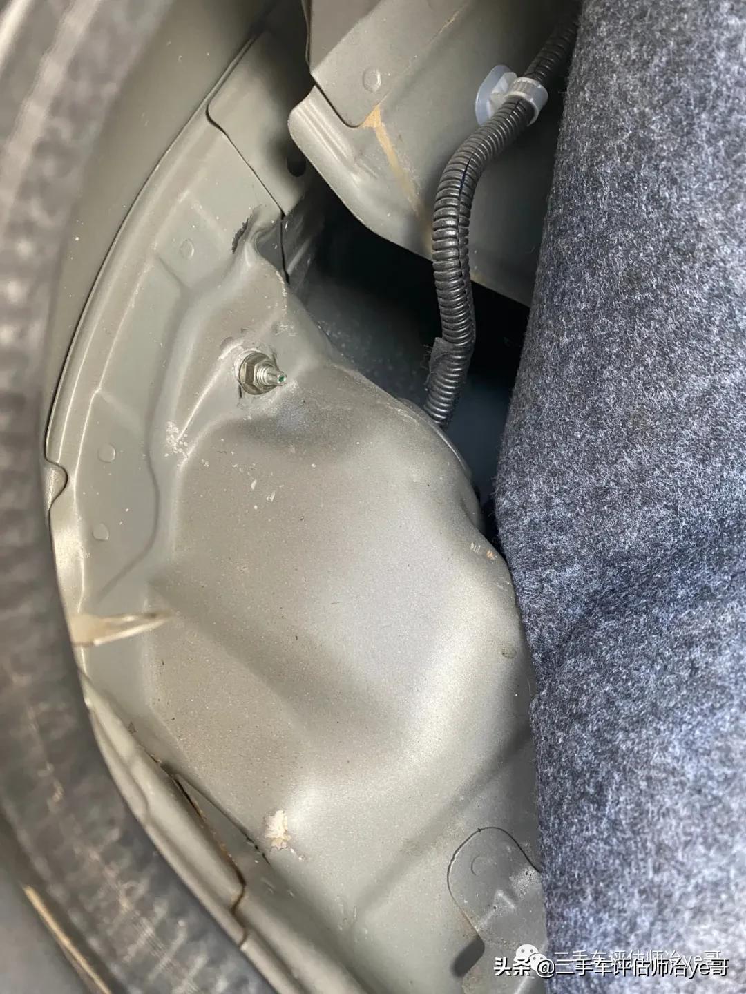 日产阳光老款碰撞测试,2016年日产阳光碰撞测试