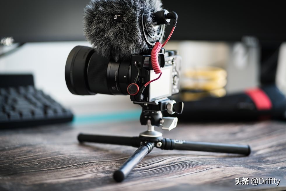 马小路三脚架02和06的区别,马小路mt2543三脚架测评