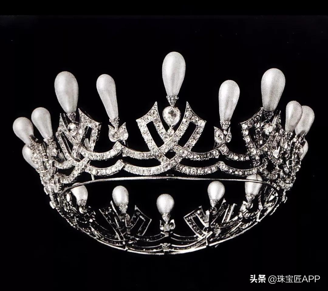 22岁丧子，英国王室觊觎她的珠宝，壕到闪瞎眼的俄国末代皇太后