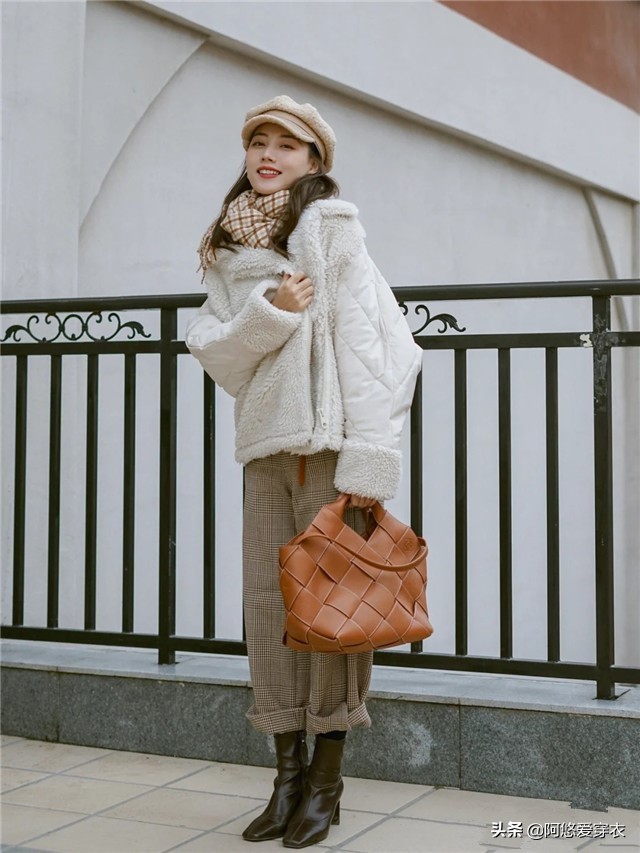 颗粒绒外套穿什么内搭,秋冬款颗粒绒外套怎么搭配