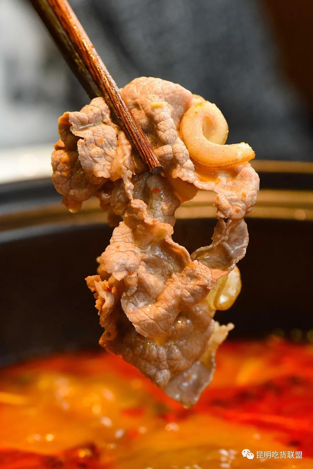 昆明藏在巷子里的酸汤火锅,昆明酸汤火锅