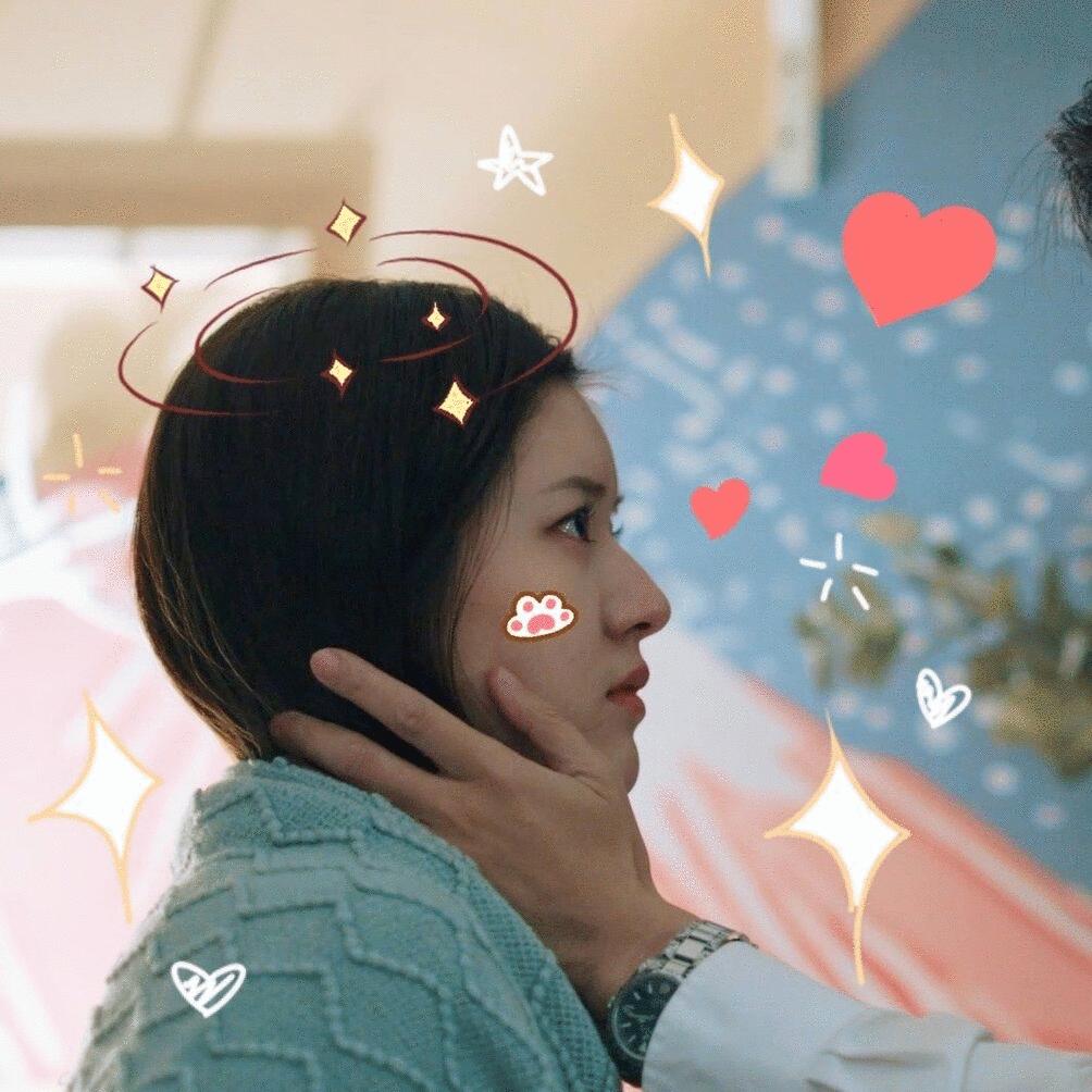 跟着赵露思学发抖音,和赵露思学拍照姿势