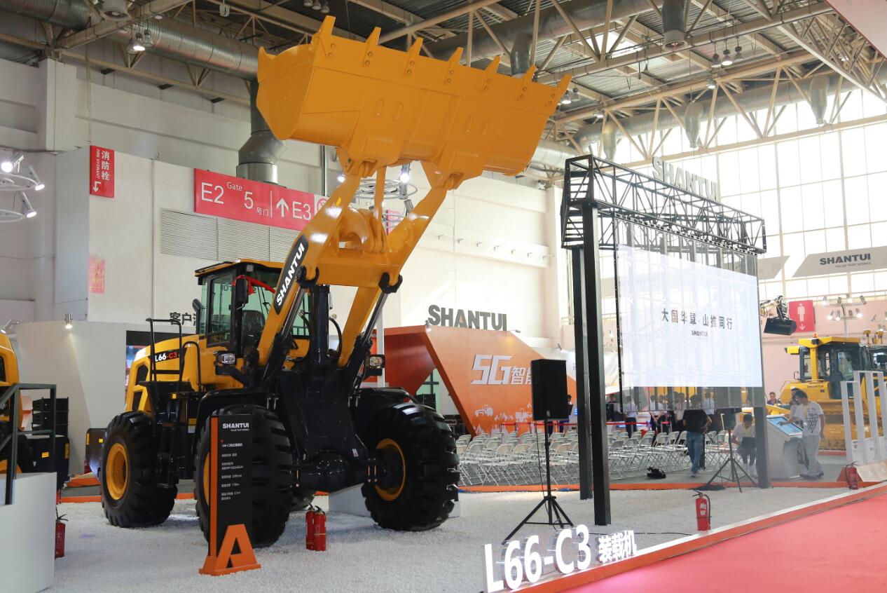 最新款山推装载机,新款山推装载机