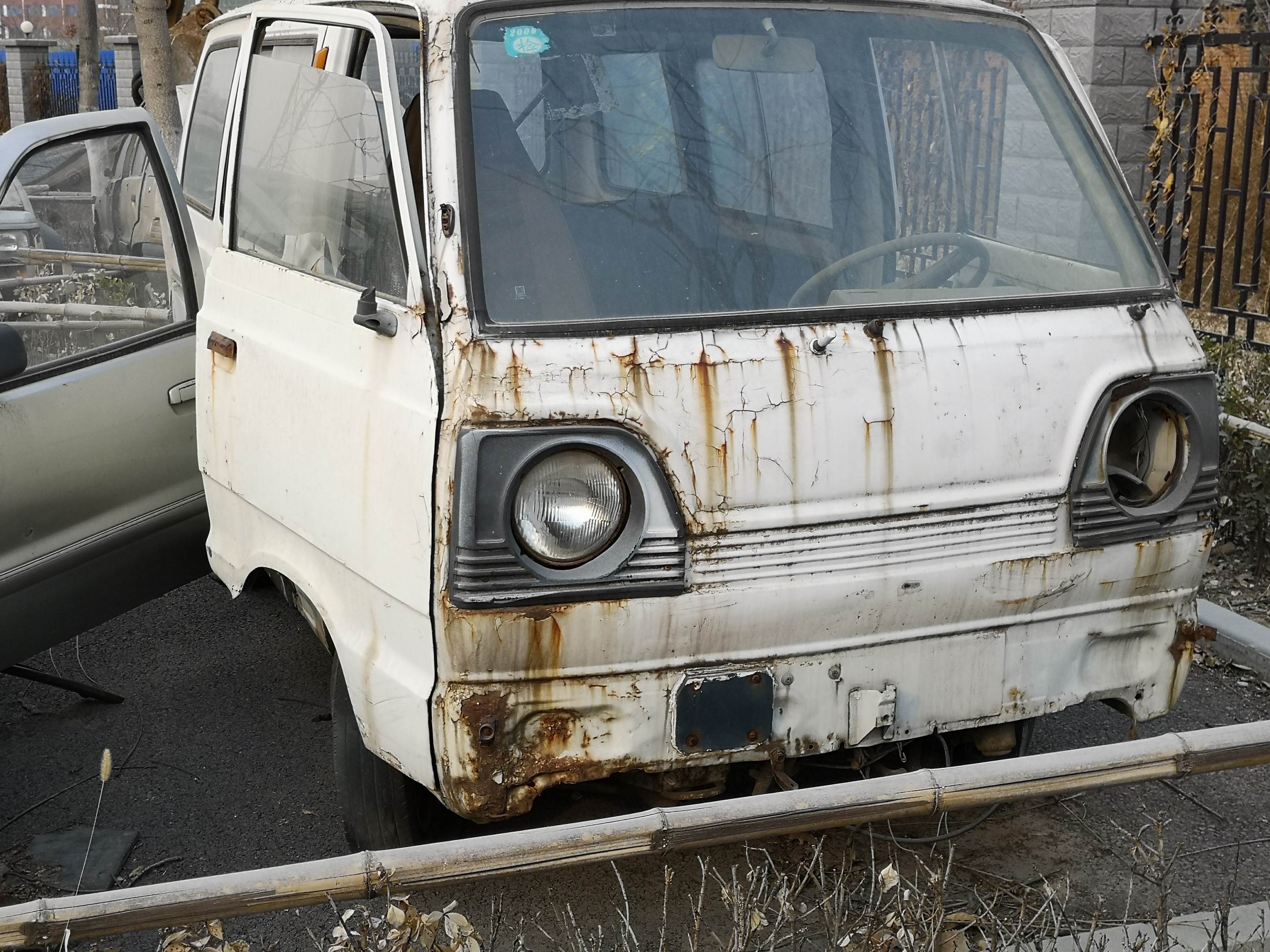 重回八九十年代停车场实拍长安经典老微面