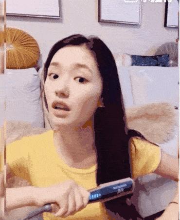 杨幂终于换新发型!老气卷发换活力直发,33岁摇身一变成“00后”