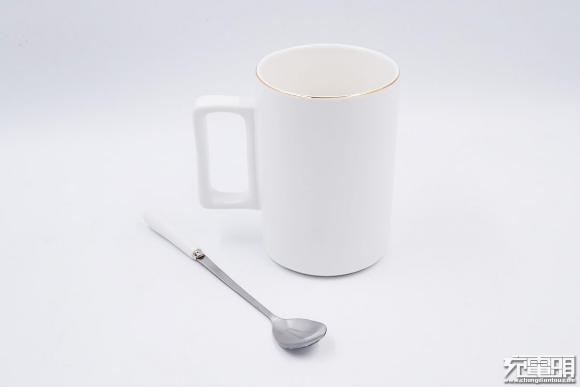 小米智能加热杯垫,小米恒温杯垫拆解测评