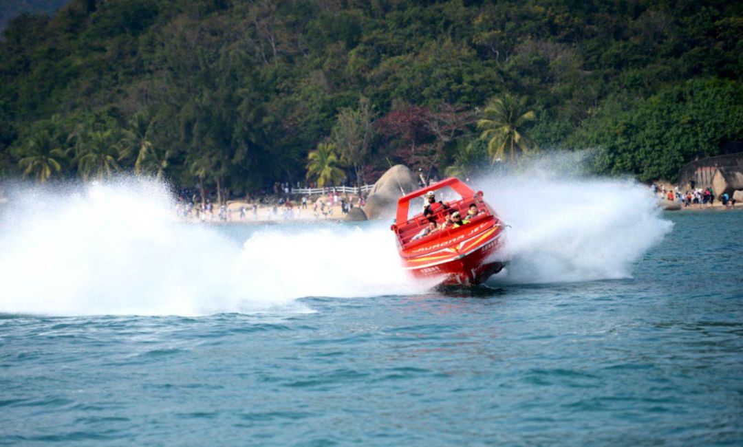天涯海角游览区中的浪漫天涯,天涯海角旅游区评价