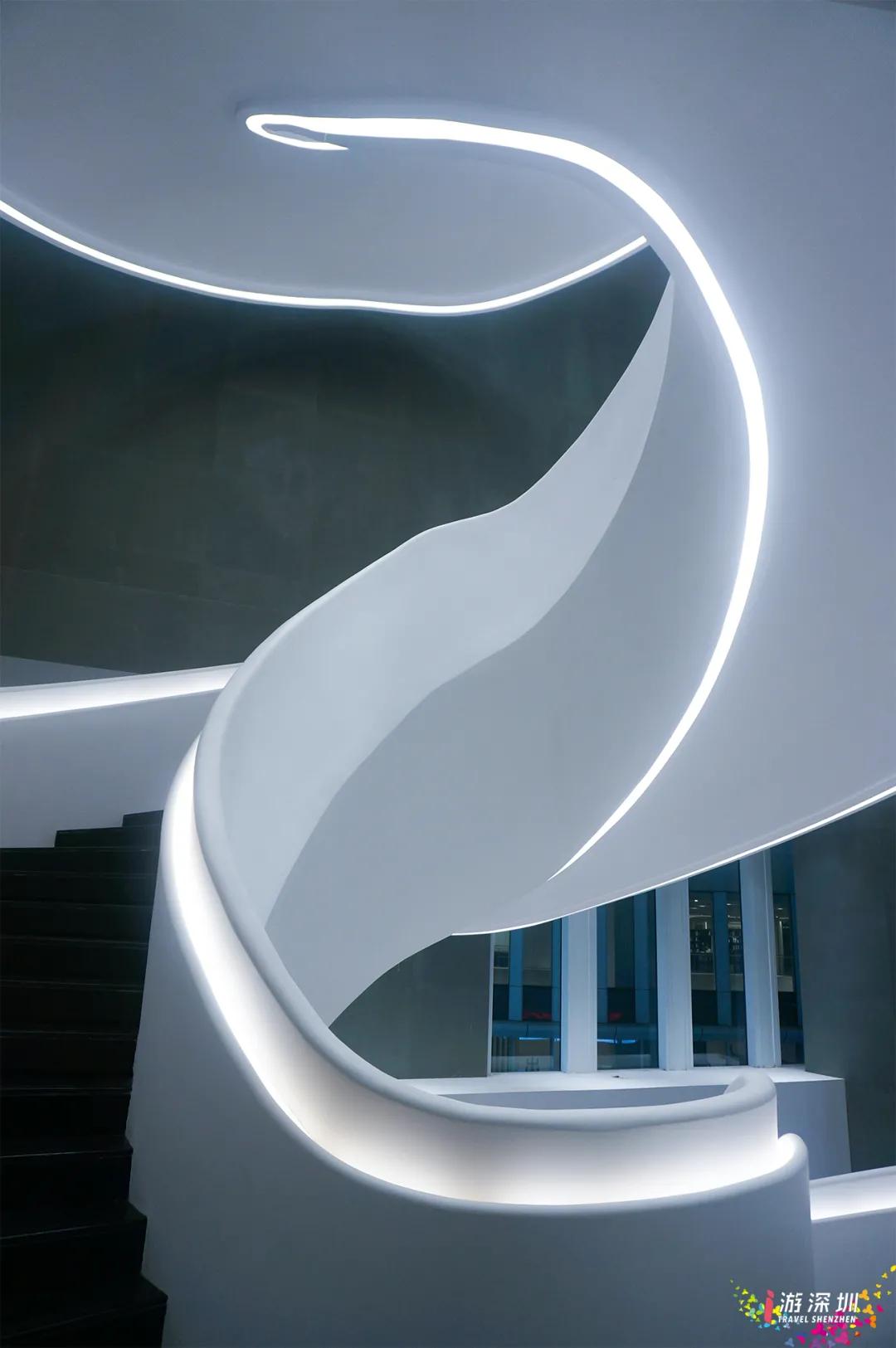 又是看完想去系列!深圳这个高颜值新地标,地铁直达还免费