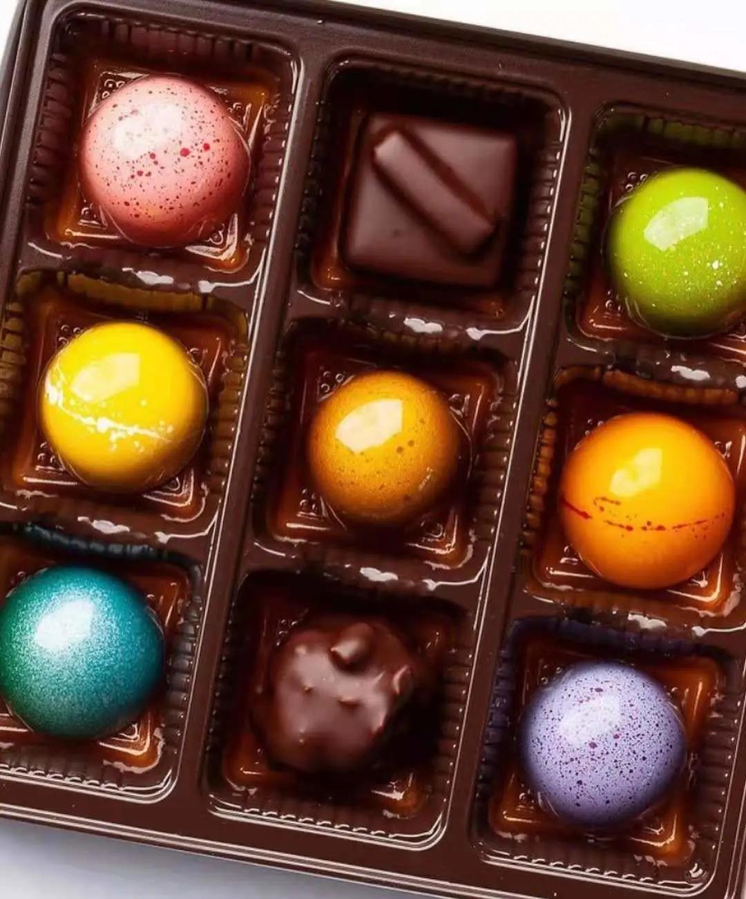 简单款式的母亲节蛋糕图片,六种不同口味母亲节蛋糕