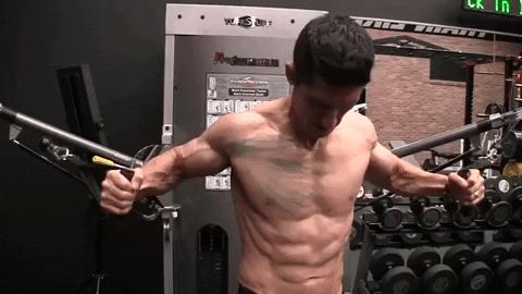 强化胸部肌肉的训练方法,训练胸肌中下部的动作