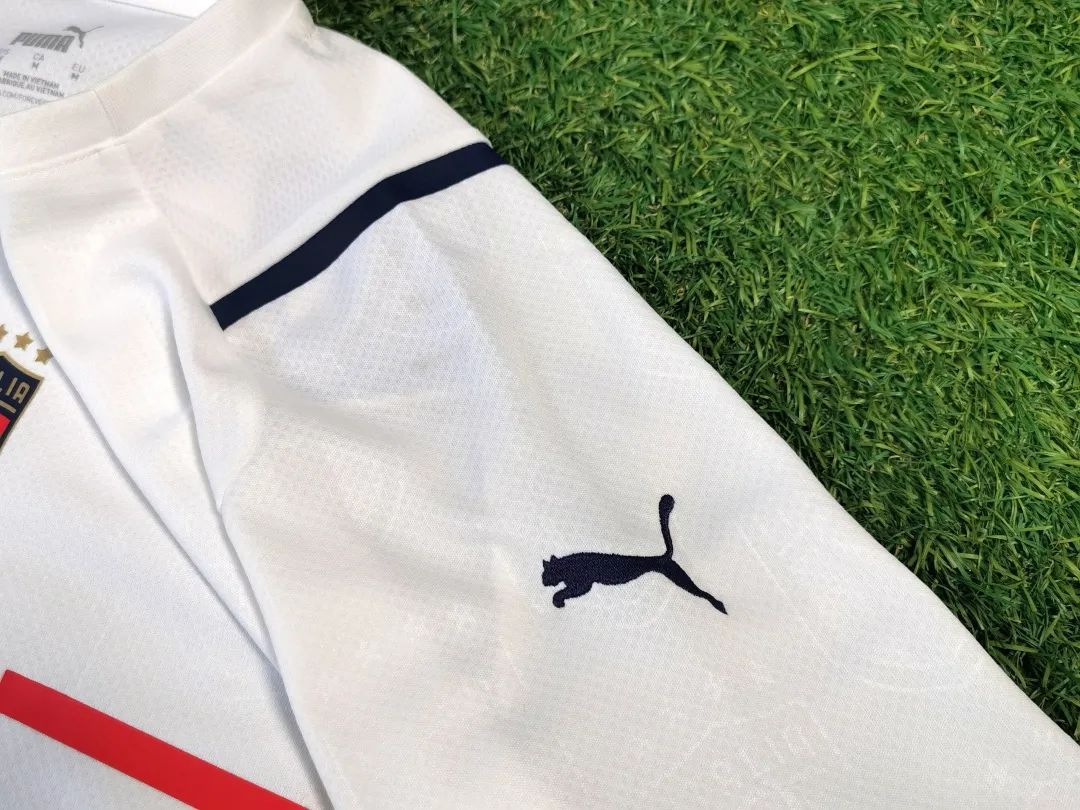 变身夺冠热门，蓝衣军团还能走多远？