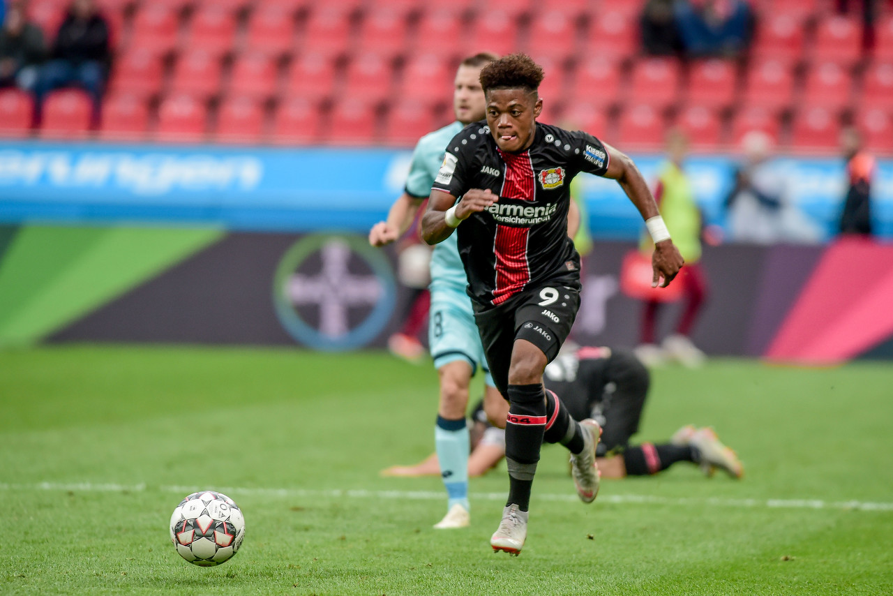 莱昂贝利阿斯顿维拉,莱昂贝利