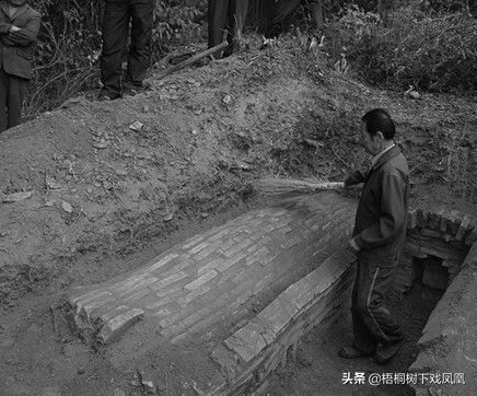 杜甫墓有没有被盗,杜甫墓未解之谜