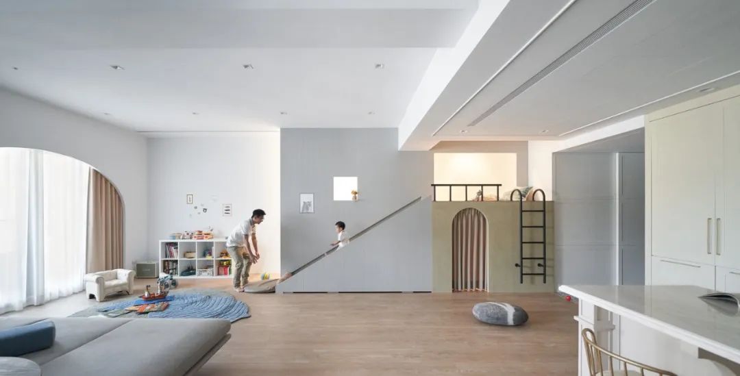 大户型多功能客厅设计,150平一楼客厅设计