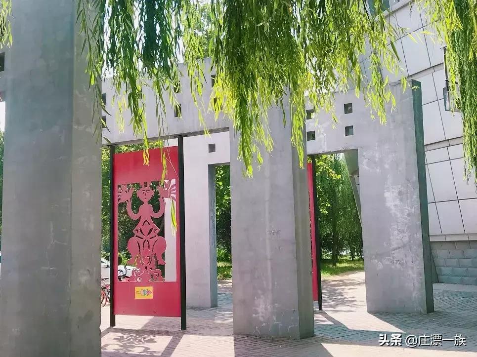 朝气蓬勃的石家庄学院来了,请多多指教