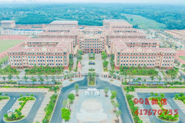 文昌学校清华附中操场,文昌清华附中照片