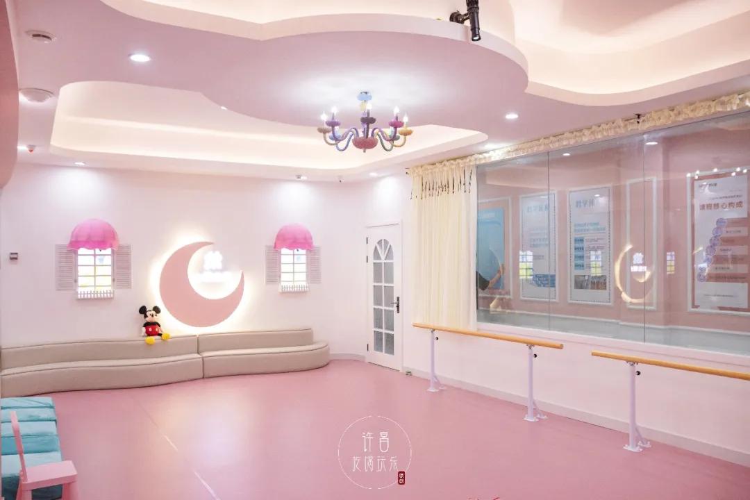 许昌小公主养成地又开新店啦！来见识一下，什么叫学舞蹈的气质