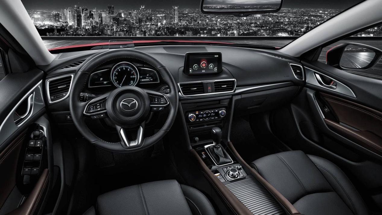 马自达3昂克赛拉2022款质擎版落地,深度解析次世代马自达3昂克赛拉