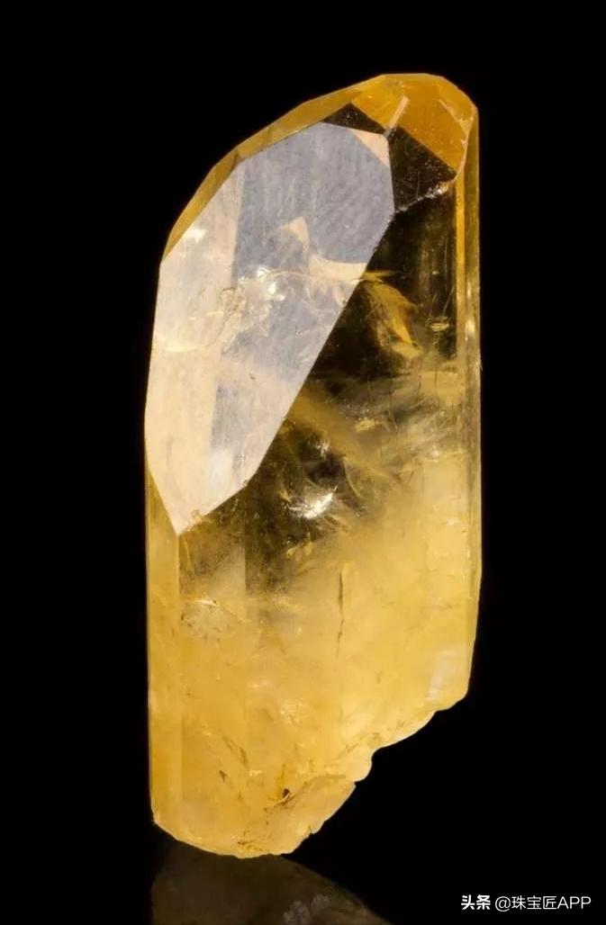 四种宝石图片大全,各种宝石黄色