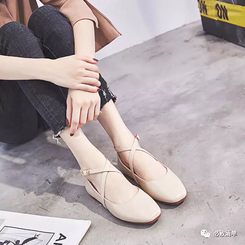 看着就很暖和的穿搭,这些短靴美到炸