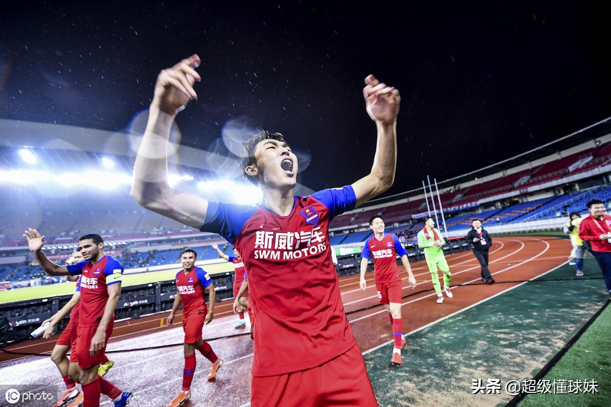 杨帆转会搭上雷腾龙,杨帆雷腾龙互换球队