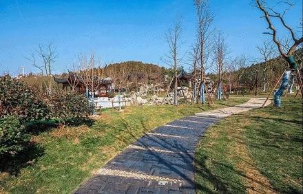 南区人有福了!徐州两大山体公园开放!瀑布、壁画、花……