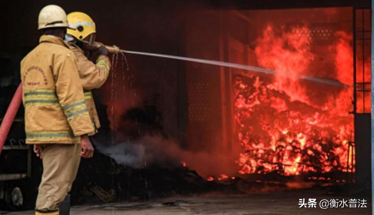 【法治热点早知道】女子在法拍平台花11.27万买到爱马仕包，经鉴定是假货！法院这样裁定！