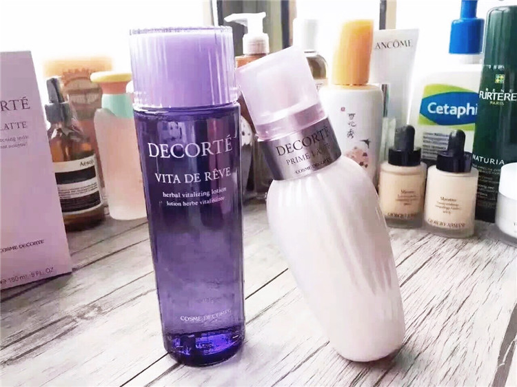 去暗沉黄气的水乳测评,适合皮肤暗沉的水乳测评