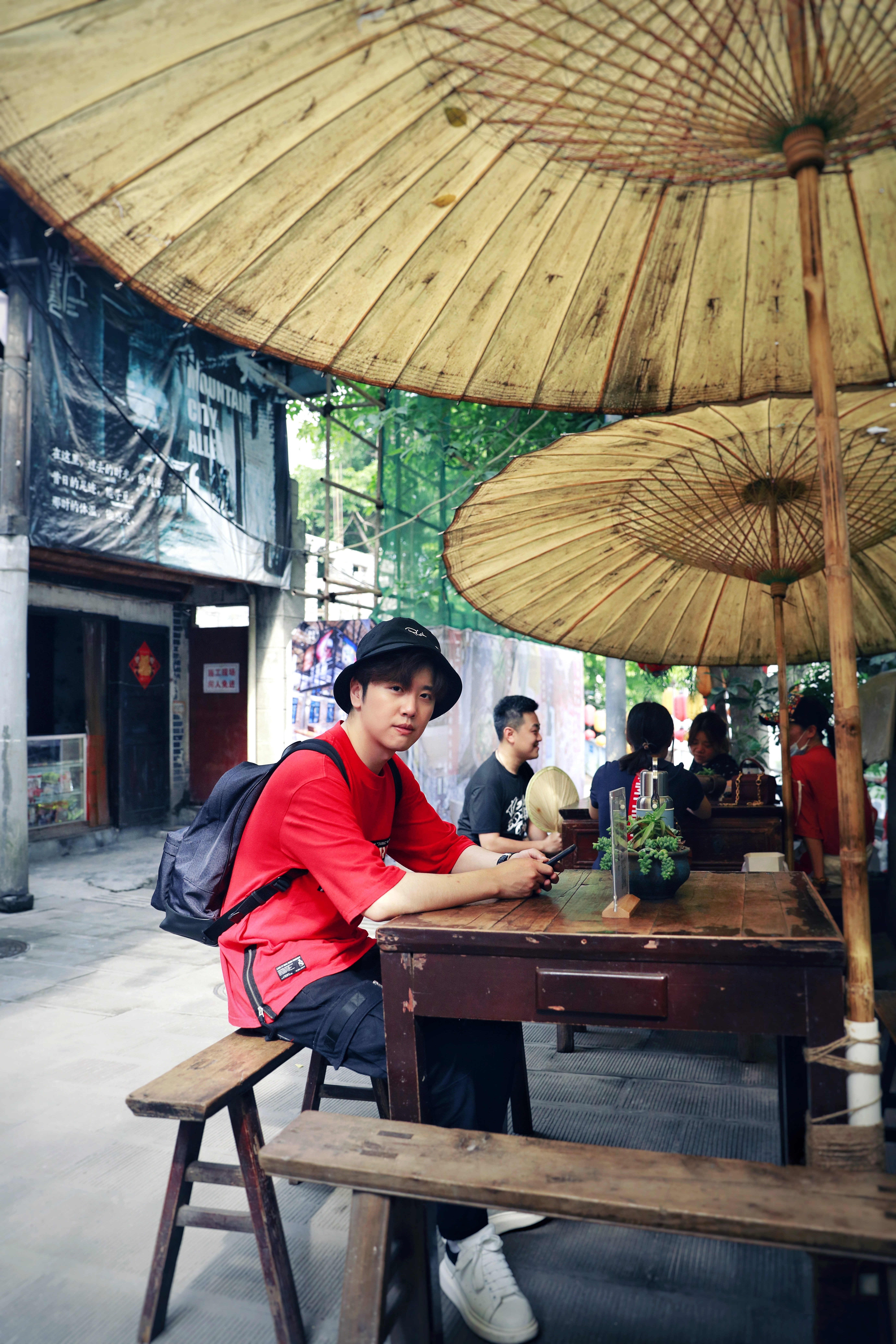 90年代老重庆山城,山城有巷感受原汁原味的老重庆